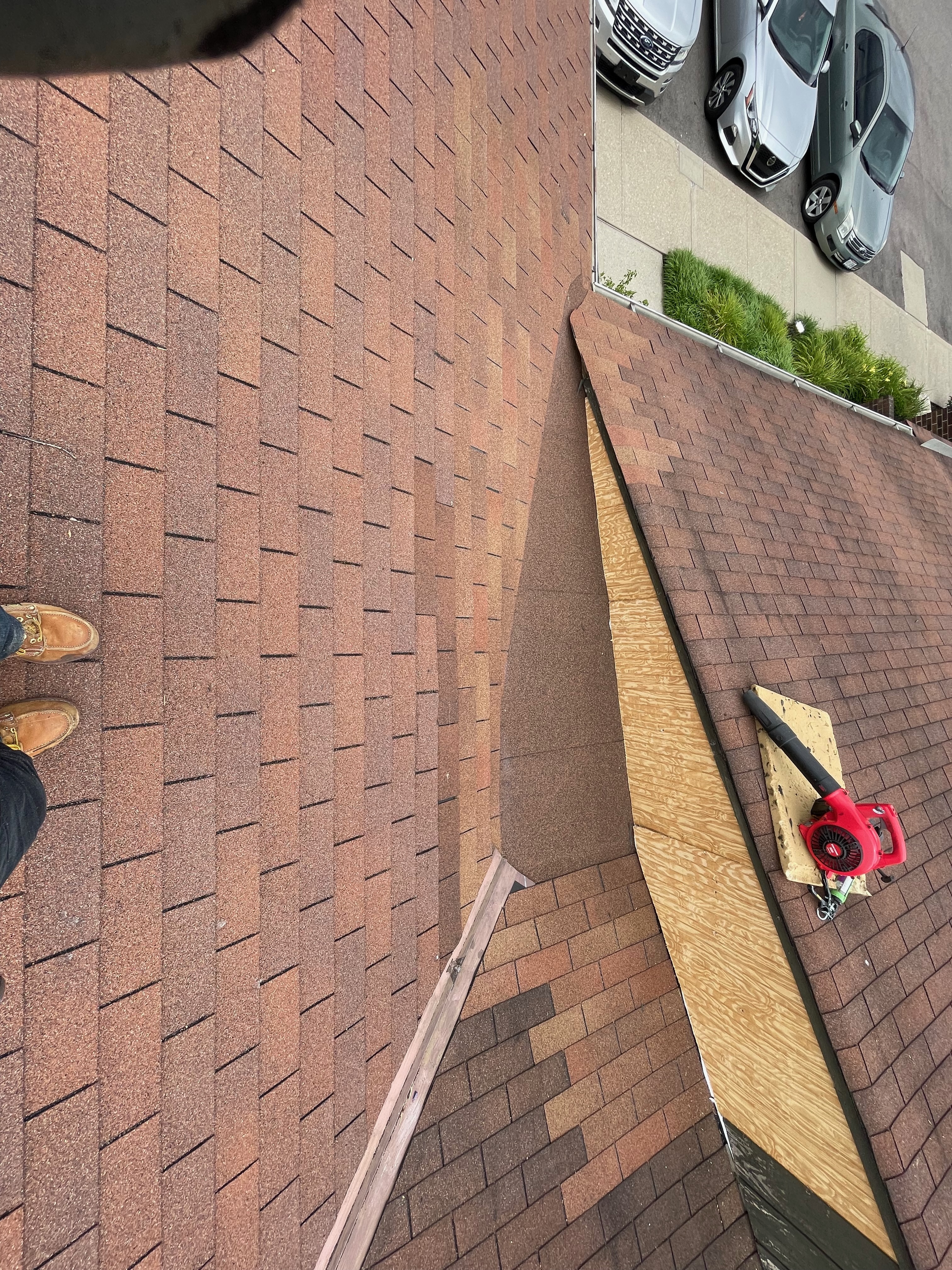 Roof repair services